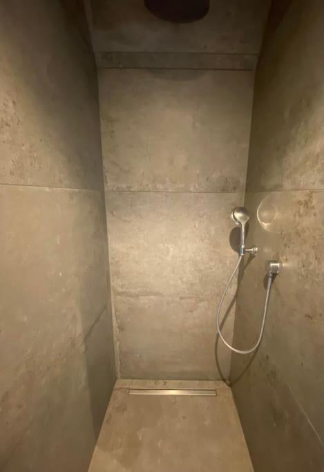 Vakantiehuis The Nuthouse Roeselare Dış mekan fotoğraf